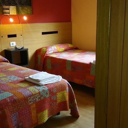 Hostal-Meson Vilasante Triacastela Luaran gambar