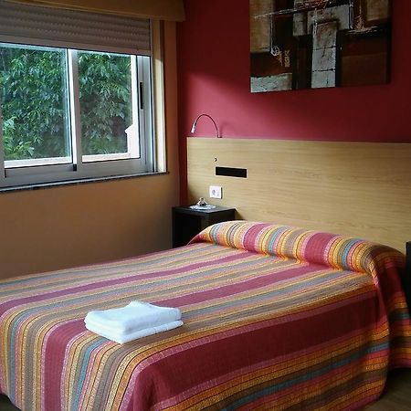Hostal-Meson Vilasante Triacastela Luaran gambar